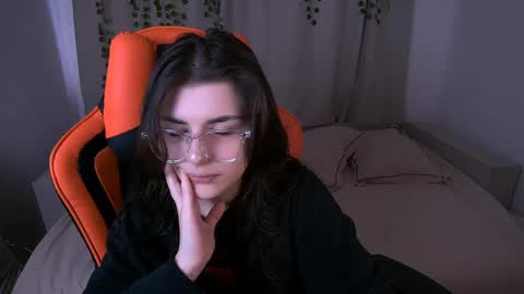 Ava online show from May 24, 4:23 pm