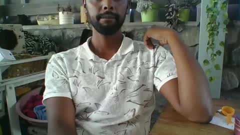 Snapshot of python974 chatting on January 3, 12:30 pm Python online show from January 3, 12:30 pm