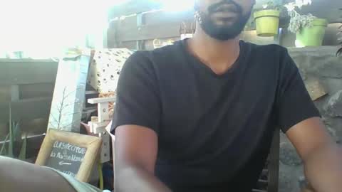 Snapshot of python974 chatting on January 14, 3:01 am Python online show from January 14, 3:01 am