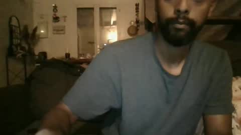 Snapshot of python974 chatting on October 3, 1:46 am Python online show from October 3, 1:46 am