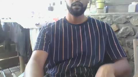 Snapshot of python974 chatting on October 11, 7:07 am Python online show from October 11, 7:07 am