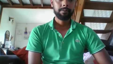 Snapshot of python974 chatting on October 18, 9:21 am Python online show from October 18, 9:21 am