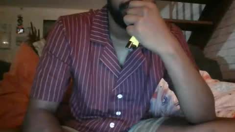 Snapshot of python974 chatting on October 19, 5:57 pm Python online show from October 19, 5:57 pm