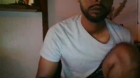 Snapshot of python974 chatting on December 22, 1:57 am Python online show from December 22, 1:57 am