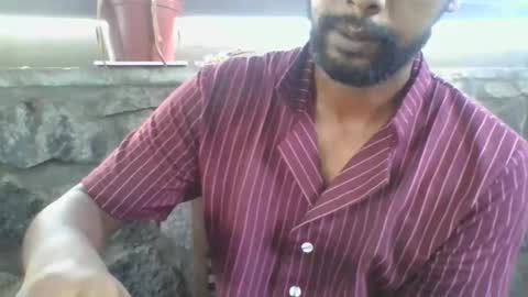 Snapshot of python974 chatting on January 13, 2:39 am Python online show from January 13, 2:39 am