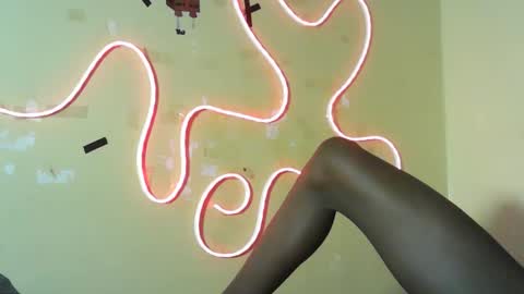 streamsinners online show from April 2, 1:47 am