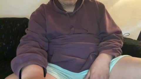 Snapshot of qualitative chatting on March 11, 7:03 pm qualitative online show from March 11, 7:03 pm