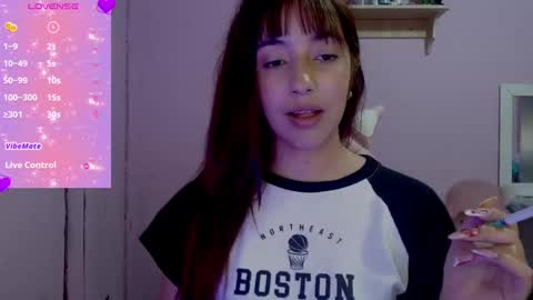 Snapshot of quee_tiana chatting on October 16, 4:13 am your princess online show from October 16, 4:13 am