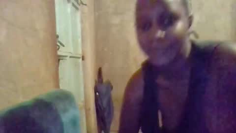 queen014 online show from November 9, 12:42 am