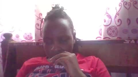 queen014 online show from November 17, 9:04 am