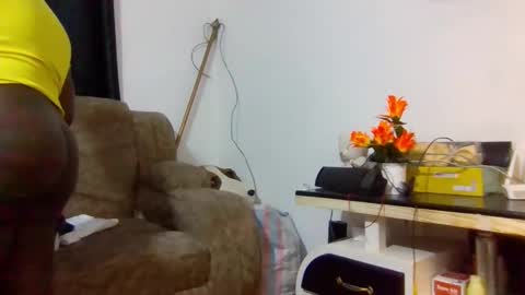 queen014 online show from November 30, 6:01 pm