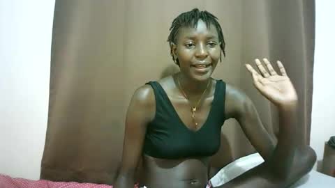 Snapshot of queen_0012 chatting on April 24, 9:50 pm asher online show from April 24, 9:50 pm
