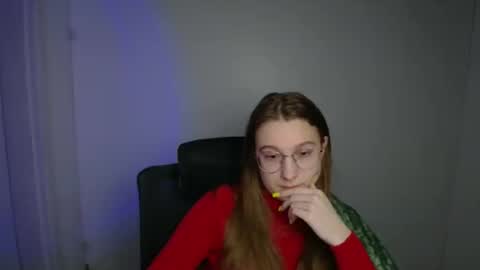 Amelie online show from February 15, 6:32 am