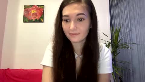 Snapshot of queen_chatur chatting on January 15, 2:13 pm Viktoria online show from January 15, 2:13 pm