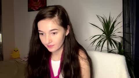 Snapshot of queen_chatur chatting on February 18, 5:53 pm Viktoria online show from February 18, 5:53 pm