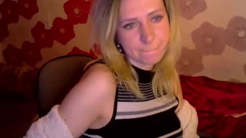 Queen Daenerys online show from February 13, 6:27 pm