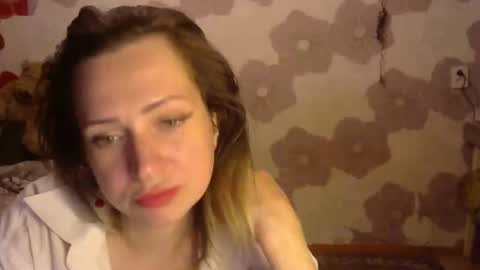 Queen Daenerys online show from September 12, 8:09 pm