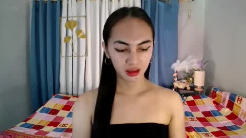 queen_danaya online show from June 7, 11:08 pm