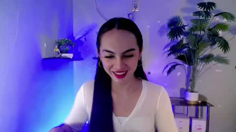 Snapshot of queen_danaya chatting on June 11, 12:32 am queen_danaya online show from June 11, 12:32 am