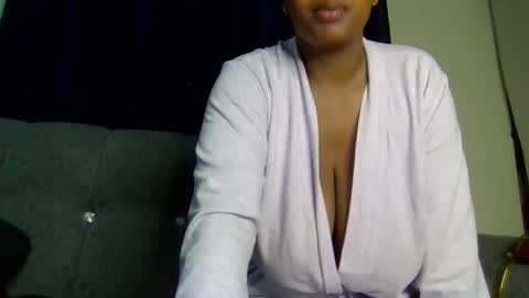 queen_doli online show from April 8, 2:55 am