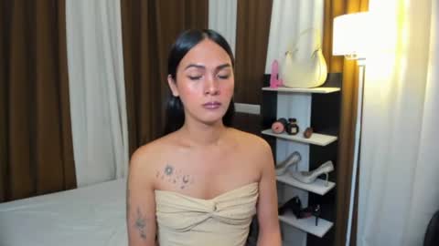 Queen Dyosa online show from November 23, 4:18 pm