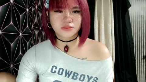 Snapshot of queen_elicktra chatting on June 26, 7:02 am JOY online show from June 26, 7:02 am