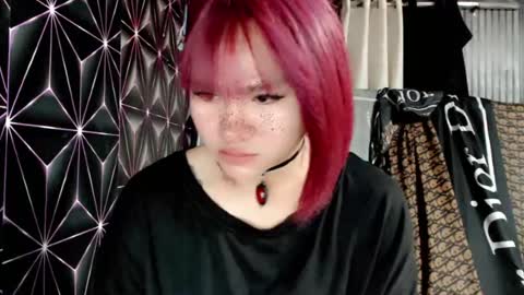 Snapshot of queen_elicktra chatting on July 19, 9:40 pm JOY online show from July 19, 9:40 pm