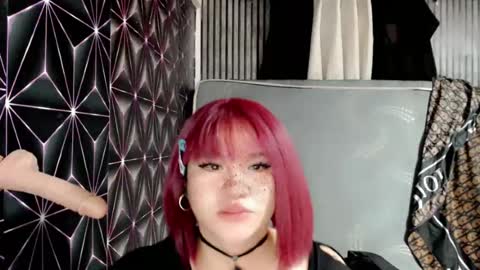 Snapshot of queen_elicktra chatting on July 21, 12:35 am JOY online show from July 21, 12:35 am