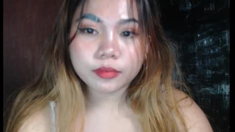 Snapshot of queen_fucker23 chatting on January 13, 10:37 pm Angel online show from January 13, 10:37 pm