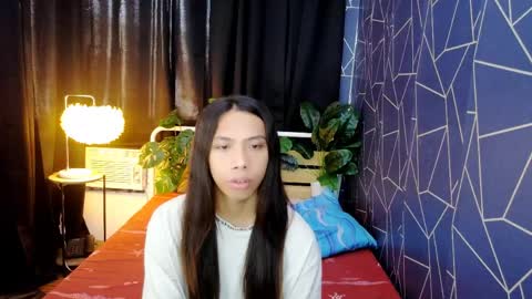 Snapshot of queen_gia chatting on May 4, 6:42 am queen_gia online show from May 4, 6:42 am