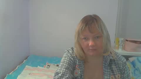 Snapshot of queen_jane8 chatting on November 14, 4:49 pm queen_jane8 online show from November 14, 4:49 pm