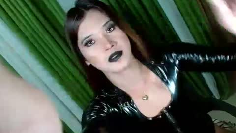 Snapshot of queen_kendalx19 chatting on September 10, 10:54 pm Kendal online here from 6am-3pm philippine time online show from September 10, 10:54 pm