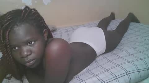 queen_latasha online show from March 23, 7:12 am