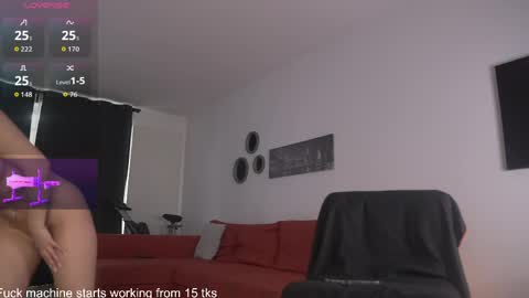 queen_leylla online show from March 23, 6:39 am