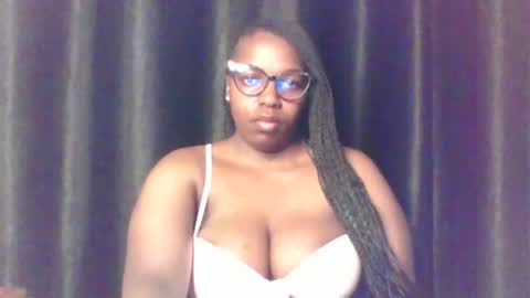 QUEEN online show from June 7, 3:43 am