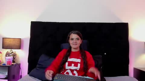 queen_misy online show from April 23, 8:22 pm