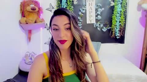 queen_natttyy online show from September 25, 3:27 pm