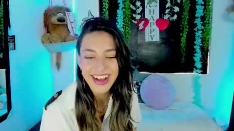 queen_natttyy online show from February 3, 2:00 pm