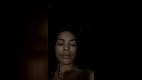 Snapshot of queen_reyna68 chatting on July 13, 7:44 am queen_reyna68 online show from July 13, 7:44 am