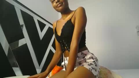 queen_sashavixen online show from April 17, 5:10 am