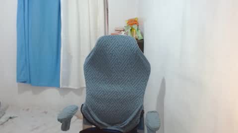 queen online show from January 8, 7:34 pm