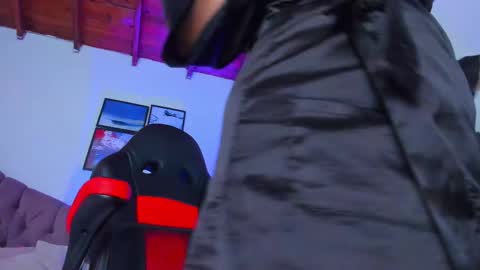 Queen online show from March 3, 10:10 pm