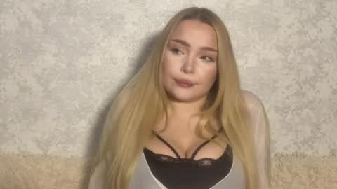 queenkat33 online show from June 8, 9:59 pm