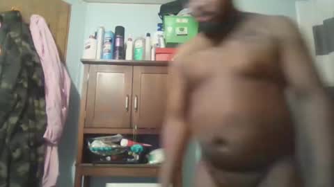 Snapshot of queenking55 chatting on January 8, 6:31 am Queen N King Fun Night online show from January 8, 6:31 am