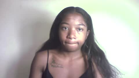 Snapshot of queennaya chatting on July 6, 10:56 am queennaya online show from July 6, 10:56 am