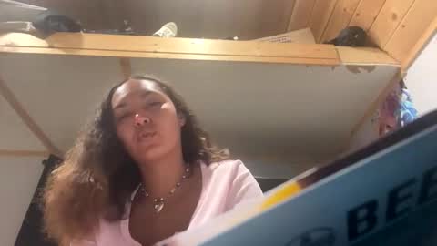 queennefertiti666 online show from February 15, 3:36 am