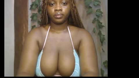 Zoey online show from April 11, 9:02 am