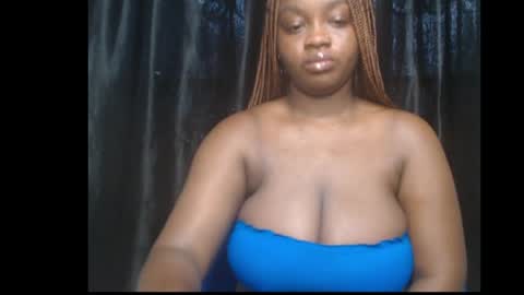 Zoey online show from April 25, 9:01 am