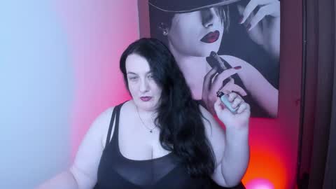 Snapshot of queenofhaze chatting on September 20, 1:45 pm you may simply address Me with Your Grace online show from September 20, 1:45 pm