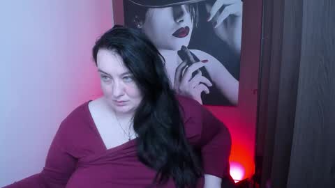 Snapshot of queenofhaze chatting on September 22, 8:05 am you may simply address Me with Your Grace online show from September 22, 8:05 am